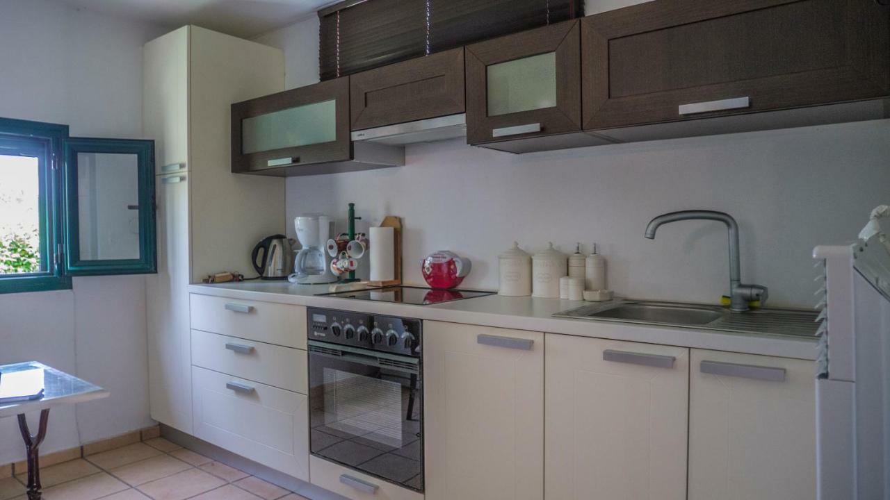 Sylvia'S Guest House Kavrokhorion Экстерьер фото